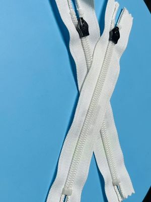 Насыщенная ветроустойчивая одежда Пластиковая полиэстерная ципочка Слайдер на заказ