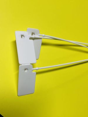 Настройка RFID нейлоновой одежды одежды защитный тег самозаключение