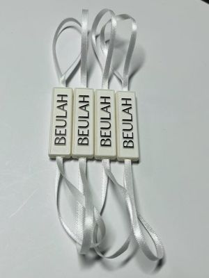 Логотипная метка с рельефным изображением Snap Lock Pin Loop Plastic Fastener Hang Tag With String
