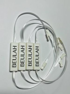 Логотипная метка с рельефным изображением Snap Lock Pin Loop Plastic Fastener Hang Tag With String