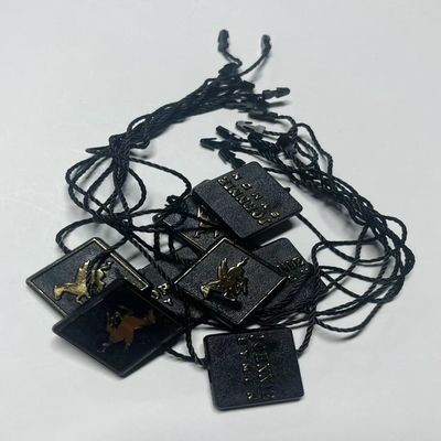 Одежда Swing Price Tag Крепления Черные висячие теги Шнуры OEM