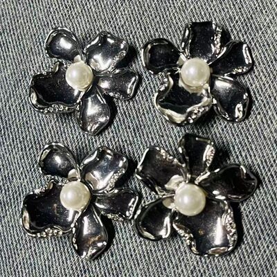 Solid Pattern Garment Accessory 7.1g Fashion Style Durable Lightweight Component for Clothing Enhancement