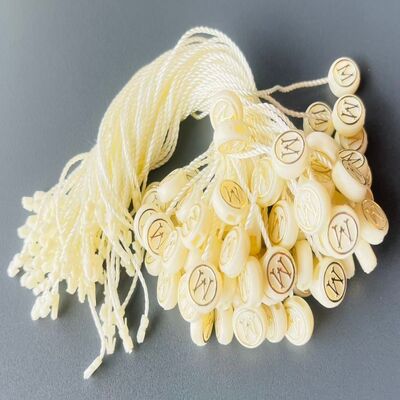 Wipe With A Soft Cloth Plastic Tag Fastener Garment Tagging Custom Rope Length Strong Durable Label Attachment Solution