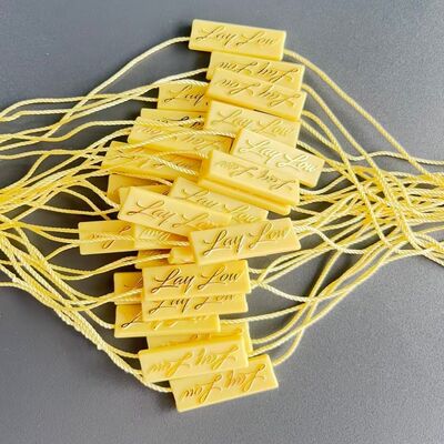 Рельефные пластиковые ярлыки с крепежом экологически чистые прочные пластиковые текстуры идеально подходят для безопасного маркирования