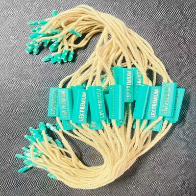 Пластиковая бирка для одежды, стандартная, с тиснением, подходит для различных применений маркировки одежды